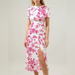 🏷️ New Sugarlips Ainsley meadow toile dress size medium pink white